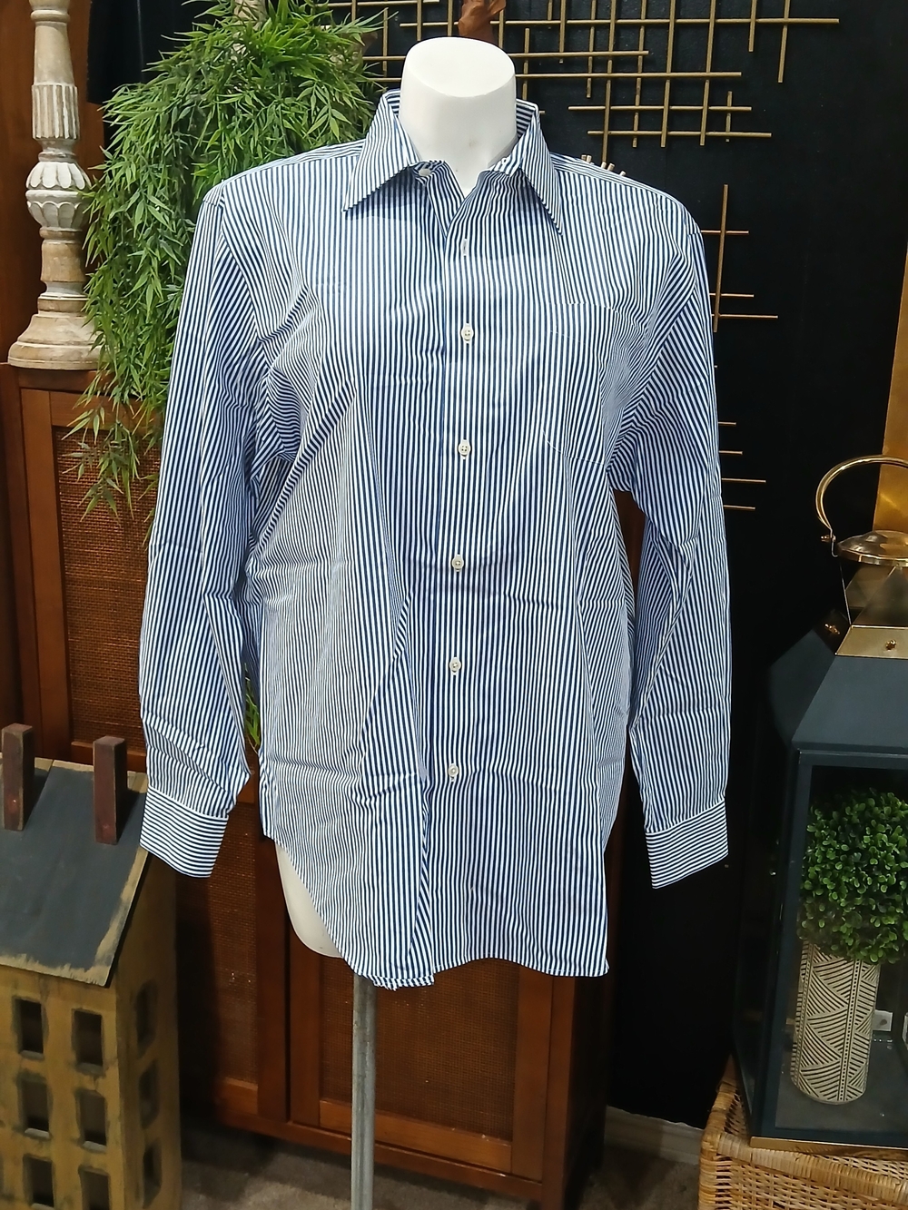 Ralph Lauren Blue and White Stripe Long-Sleeve Dress Shirt